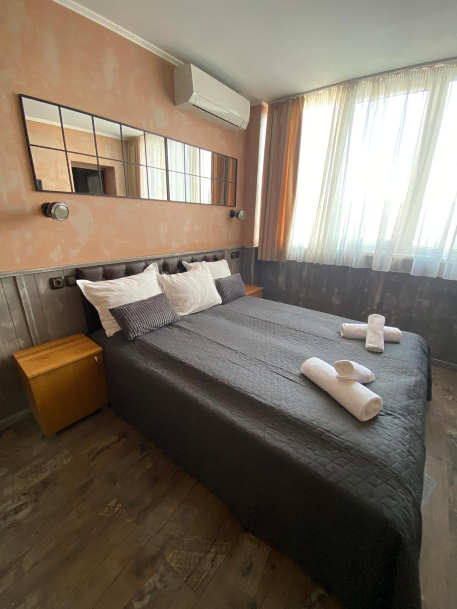 City Hotel Велико-Тырново Экстерьер фото
