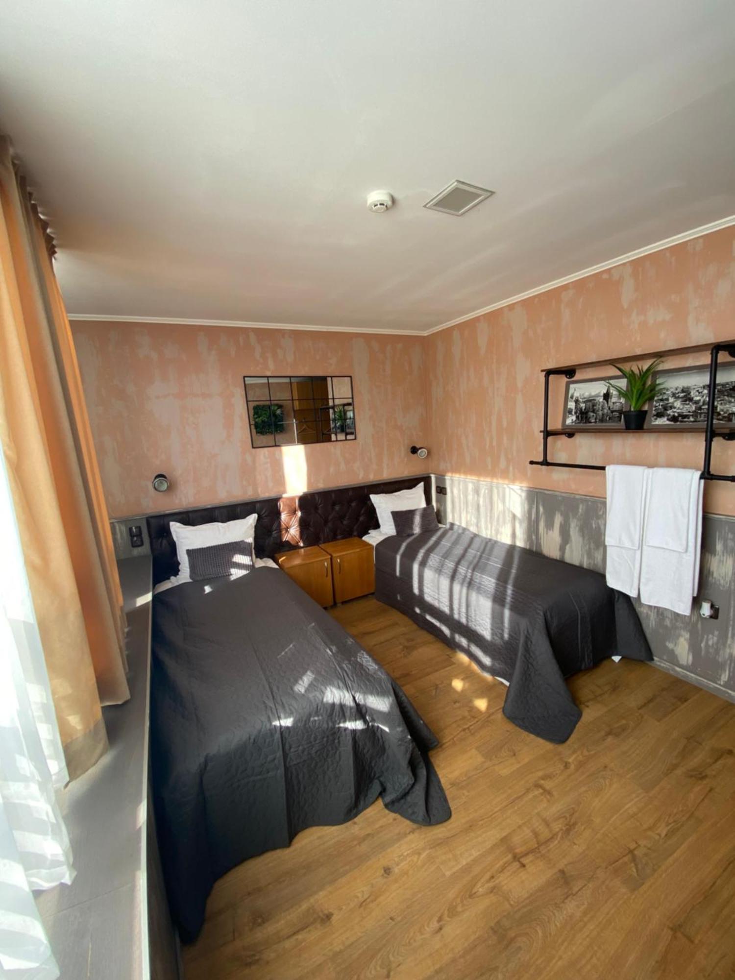 City Hotel Велико-Тырново Экстерьер фото